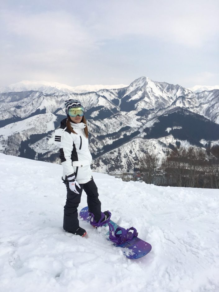 Japan Niigata Prefecture - Yuzawa snowboarding