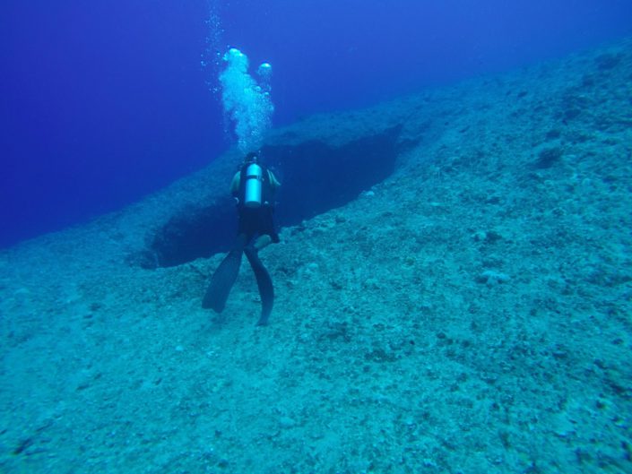USA, Guam - scuba diving at blue hole